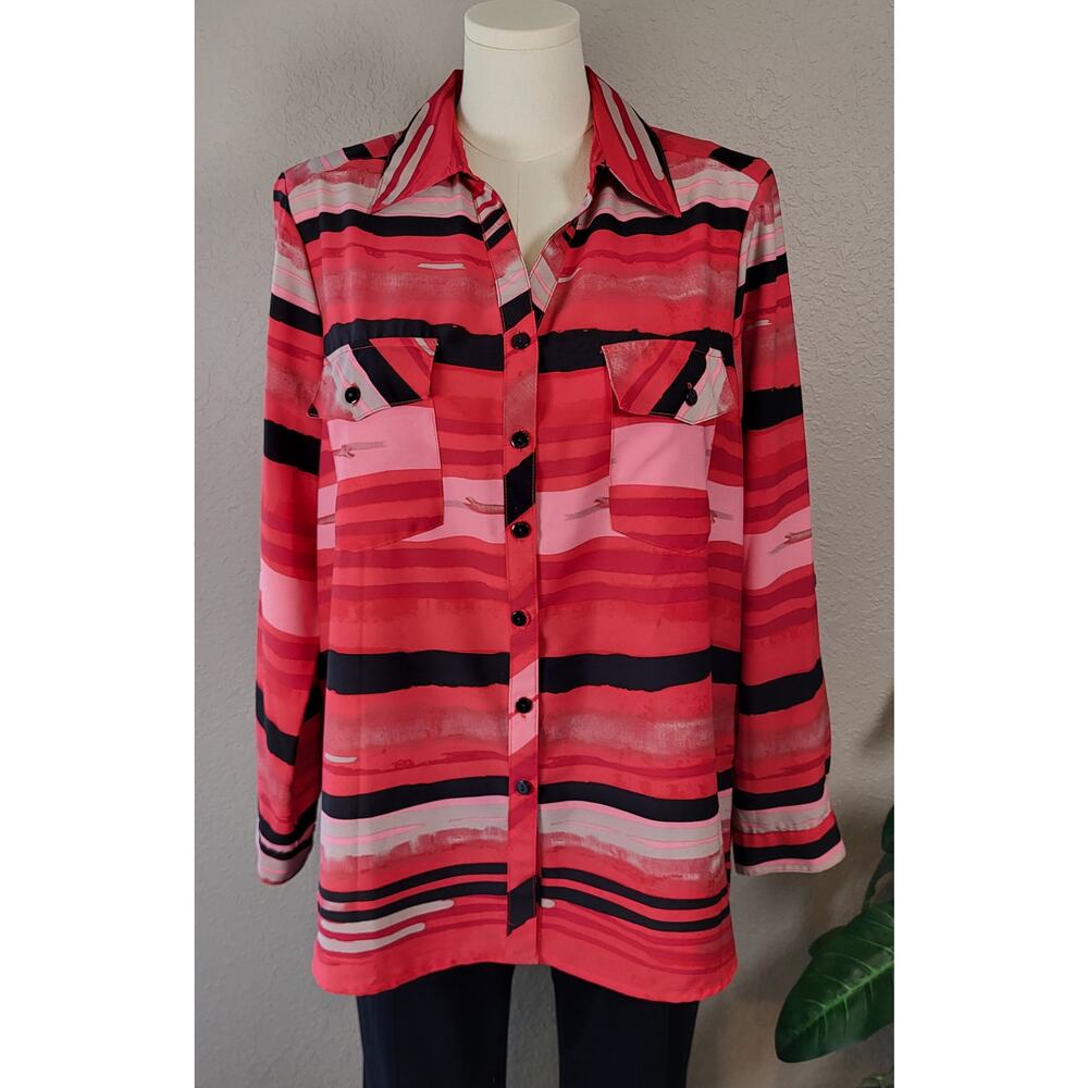 ELEMENTZ Plus Size Dressy Button Up Top | Red and Black | Size 2X or Size 18/20 - Picture 3 of 10
